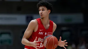 Zaccharie Risacher Basketball Profile Wallpaper