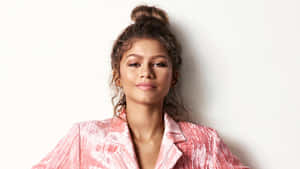 Zendaya Hair Bun Hd Wallpaper