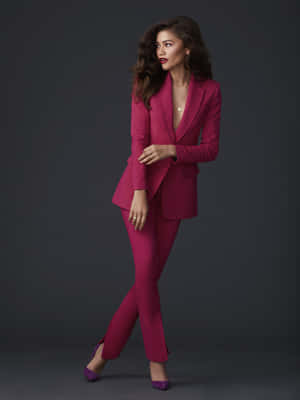 Zendaya Pink Suit Hd Wallpaper